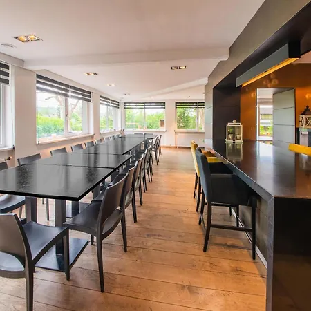 Spacious Near Barvaux, Cleaning Included 펜션 *